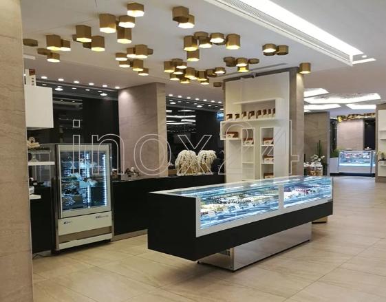 Βιτρίνα ζαχαροπλαστείου Παγωτού base με διπλή επιλογή θερμοκρασίας - Image 4
